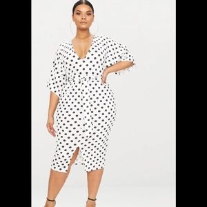 Plus White Tie Waist Polkadot Plunge Kimono Dress
